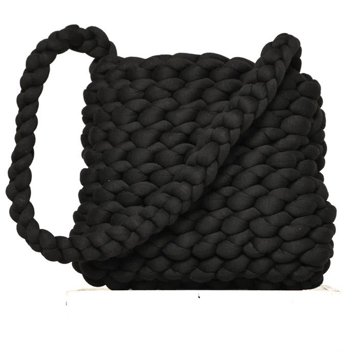 BLACK VESSEL CROSSBODY