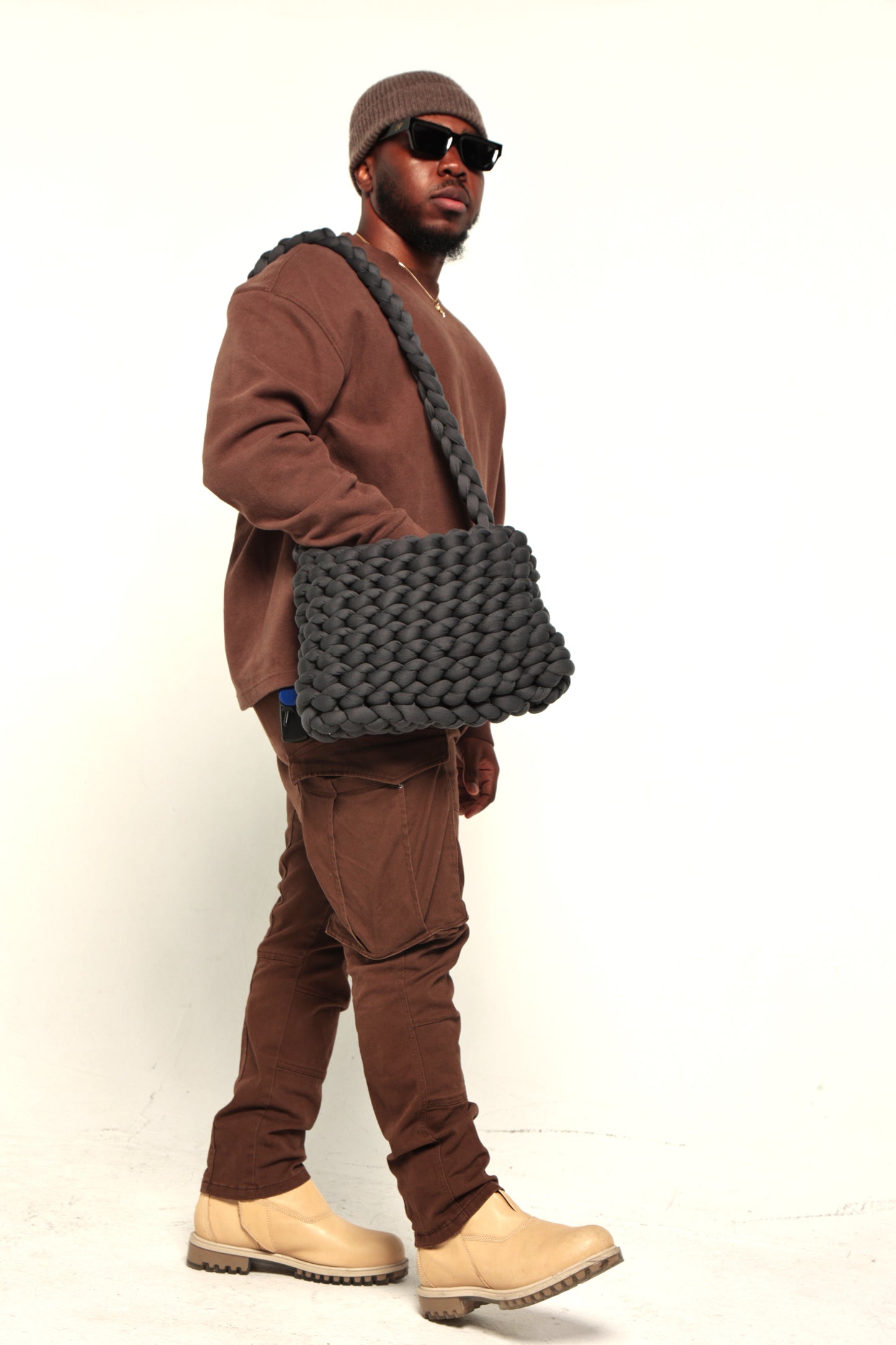 GREY VESSEL CROSSBODY
