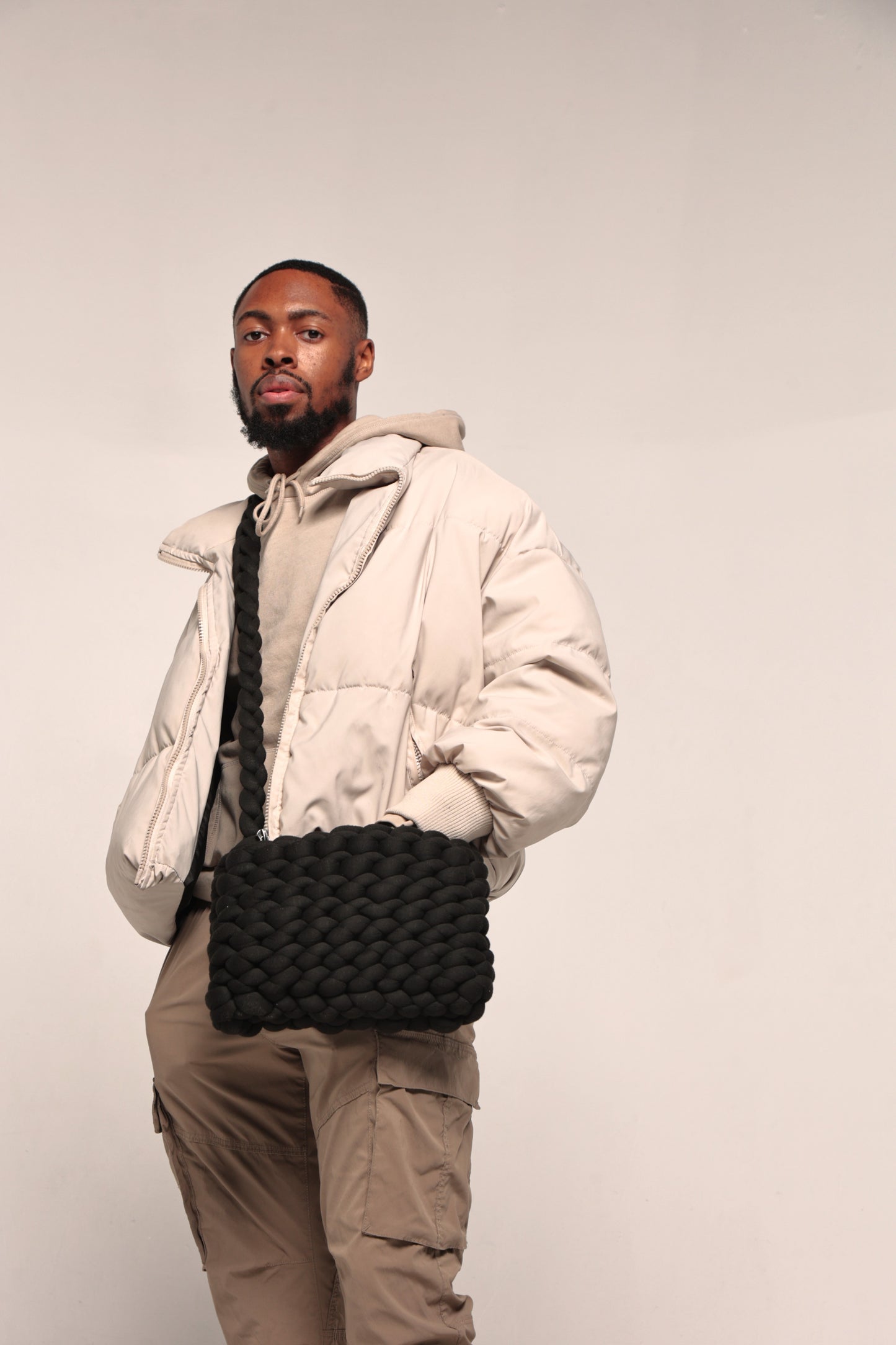 BLACK VESSEL CROSSBODY COLLECTION